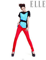 高清图：韩女星金孝珍最新写真可爱淑女变时尚达人