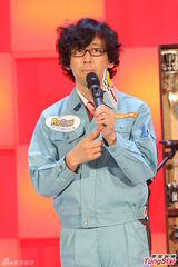 组图：日电音组合明和电机社长袭港演奏新发明