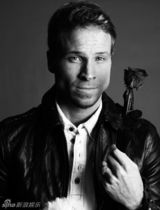 组图：后街男孩来华巡演 五子合体帅气依旧