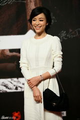 组图：《一九四二》北京首映 红毯众星云集