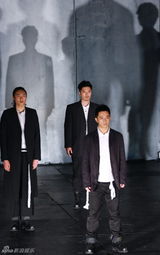 组图：孟京辉《我爱XXX》首次公演 雪藏19年