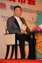 组图：鸟叔PSY亮相上海 宣布加盟东方卫视春晚