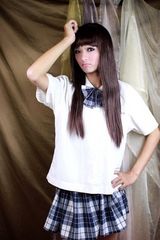 组图：台湾伪娘模特想成女人 写真娇媚如花绽放