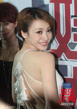 组图：《娱乐大典》柳岩有望搭档郭德纲玩新花样