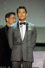 组图：《寒战》揭幕釜山电影节获媒体好评