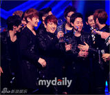 组图：神话合体回归夺《Countdown》冠军风采依旧