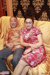 组图：舞台剧《虾仔爹哋II》首演 陈慧琳梁家辉助阵