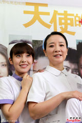 组图：《天使的微笑》热拍 陈小艺拒当女汉子