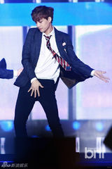 组图：EXO与missA等献唱K-POP WORLD FESTIVAL