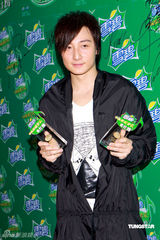 幻灯：雪碧榜周杰伦提携师妹不遗余力 周笔畅称霸