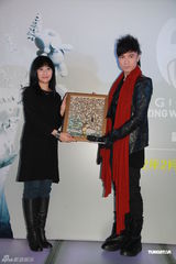 组图：古巨基力挺Jessica C做嘉宾 恭喜陈志云