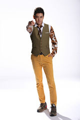 组图：演说家导师写真 李咏鲁豫变情侣小志帅气