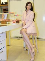 组图：吴佩慈情人节做甜点献给未来情人