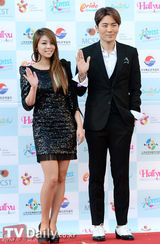 组图：众韩流明星齐聚《2012韩流DREAM演唱会》