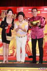 组图：《恭囍发财》首映黄宗泽否认包养两女