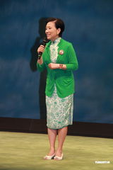 组图：汪明荃罗家英培训新人接班粤剧表演