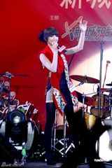 组图：“新城I DO音乐会”开唱 阿Sa(蔡卓妍)侧田陈伟霆献唱