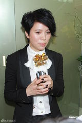 组图：梁咏琪袁咏仪造人随缘 范姜获钟镇涛赠豪宅 