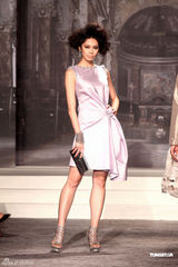 组图：林志玲透视装现身妩媚性感 看众名模走秀