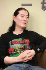 组图：唐朝乐队聊新碟 劝选秀勿急功近利