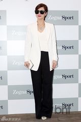 组图：孙丹菲金载沅等戴墨镜出席活动