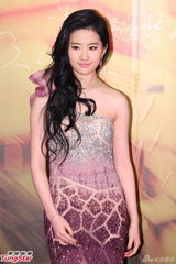 组图：JC侠盗团现身《十二生肖》盛大首映