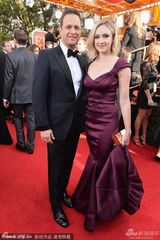 组图：《傲骨贤妻》男星乔西-查尔斯亮相金球奖