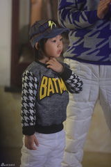 组图：《爸爸》雪乡抢先看 萌娃玩雪脸蛋红扑扑