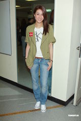 组图：《幸福摩天轮》试造型 钟嘉欣陈智燊首次合作