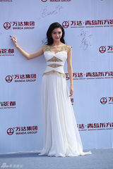 组图：莱昂纳多梁朝伟赵薇等齐聚青岛