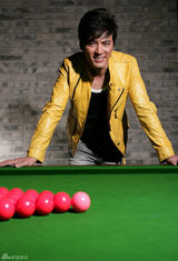 组图：多面吴庆哲新写真 偶像小生展示型男实力