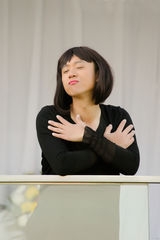 组图：刘亭作《蕾女心经》 奇葩男令人不忍直视