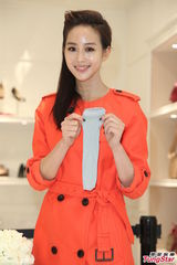 组图：张钧甯挑战脱衣舞娘 与吴定谦演对手戏