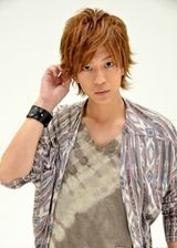 组图：日本男星三浦翔平代言日本摇滚音乐节