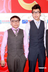 幻灯图：贡米签约黎明旗下 舒淇红装现身与旧爱同台