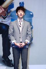 高清组图：赵权宣传新剧 金惠秀吴智昊牵手亮相