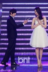 组图：韩国2013亚洲模特颁奖典礼精彩时尚秀