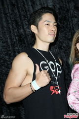 组图：林书豪来台旋风行 吴建豪萧亚轩热力献唱