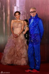 组图：群星亮相金像奖红毯 舒淇Angelababy(杨颖)桂纶镁竞艳