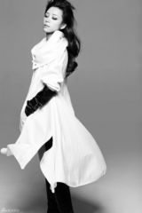 高清：张静初代言简约时尚  身体力行推广环保时尚