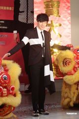 组图：林俊杰大方对Hebe示爱 为其写歌盼有合作