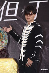 高清组图：罗志祥签唱会 期待日文专辑