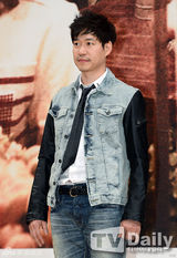 组图：前Fin.k.l成员成宥利李真新剧再聚首