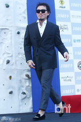 组图：具惠善等亮相堤川国际音乐电影节红毯