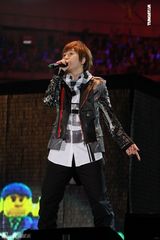 组图：五月天鸟巢开唱十万歌迷共创奇迹