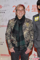 组图：陈友开心提名金像奖 谭咏麟赞成龙当会长