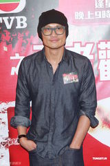 组图：《拳王》票房飘红 郑嘉颖胡定欣等现身庆功宴