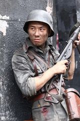 组图：《铁血壮士》曝剧照 剧情走向悬疑谍战