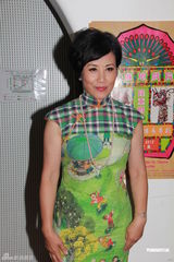 组图：油麻地戏院开幕 罗家英汪明荃现身