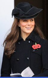 组图：威廉王子夫妇出席阵亡将士纪念日活动